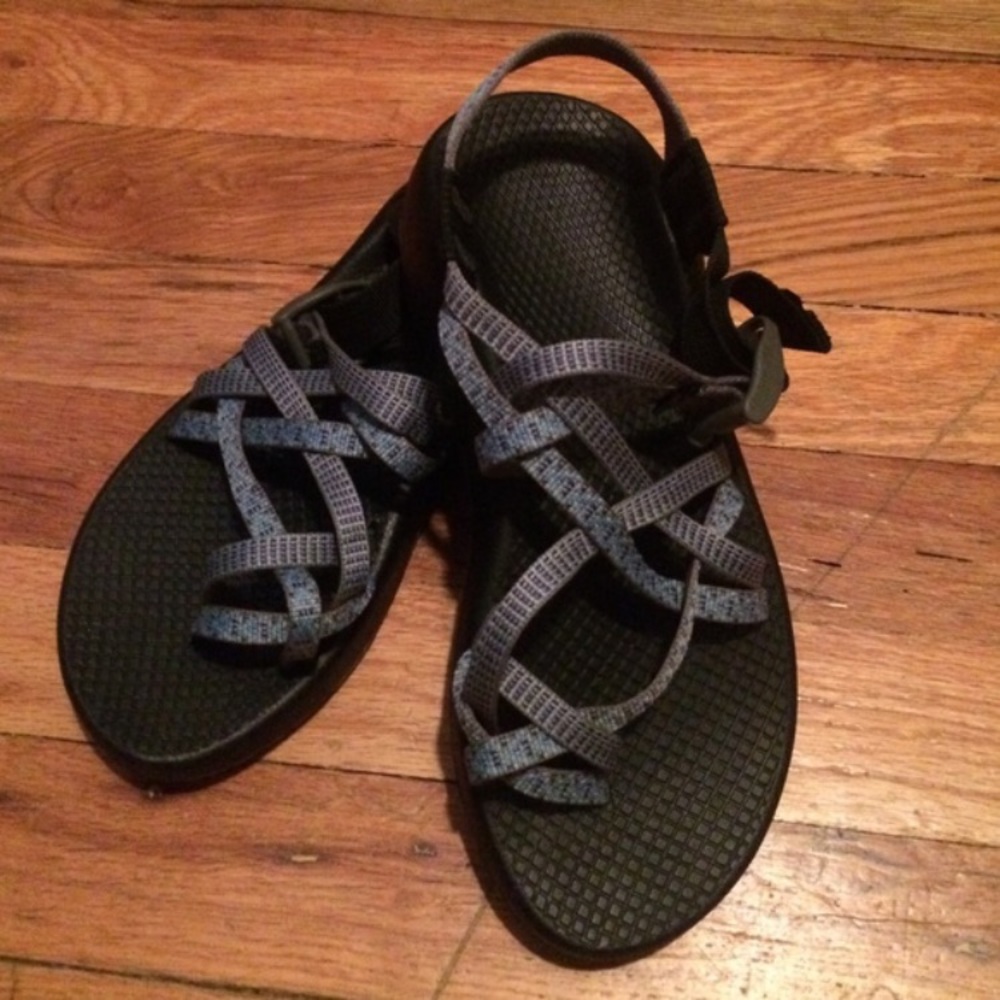 Chaco size 6